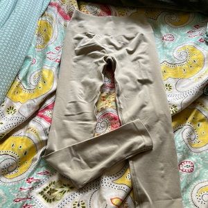 Alphalete amplify leggings